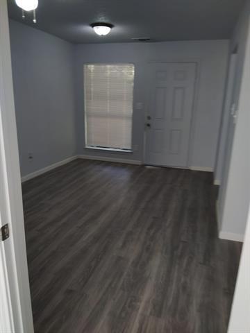 Building Photo - 8127 Stonehurst St