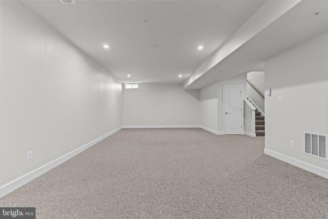 Building Photo - 12600 Coventry Mnr Wy