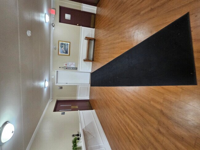 Building Photo - 445 S Cleveland Ave