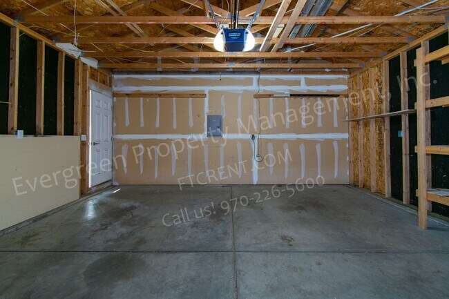 Building Photo - Great 3 Bedroom, 2-bathroom home near Lake Loveland and Boyd Lake.