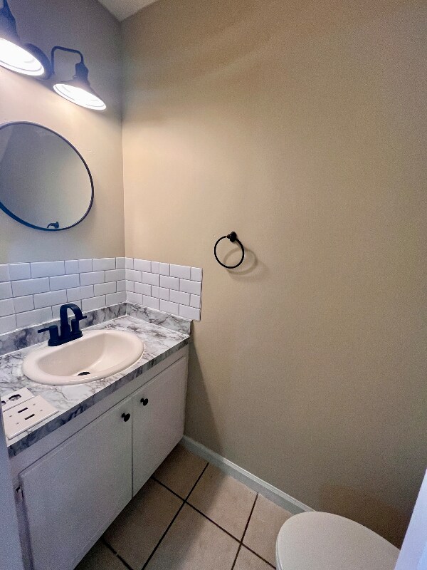 Building Photo - 214 Plantation Rd