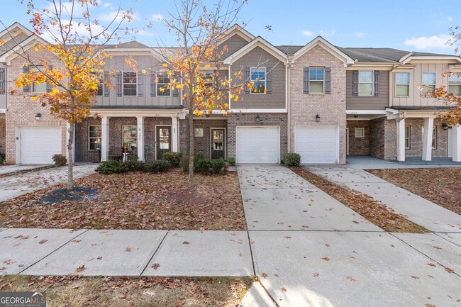 Primary Photo - 1969 Old Dogwood