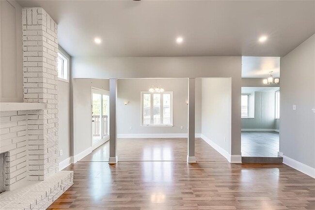 Building Photo - 506 Stonebridge Dr