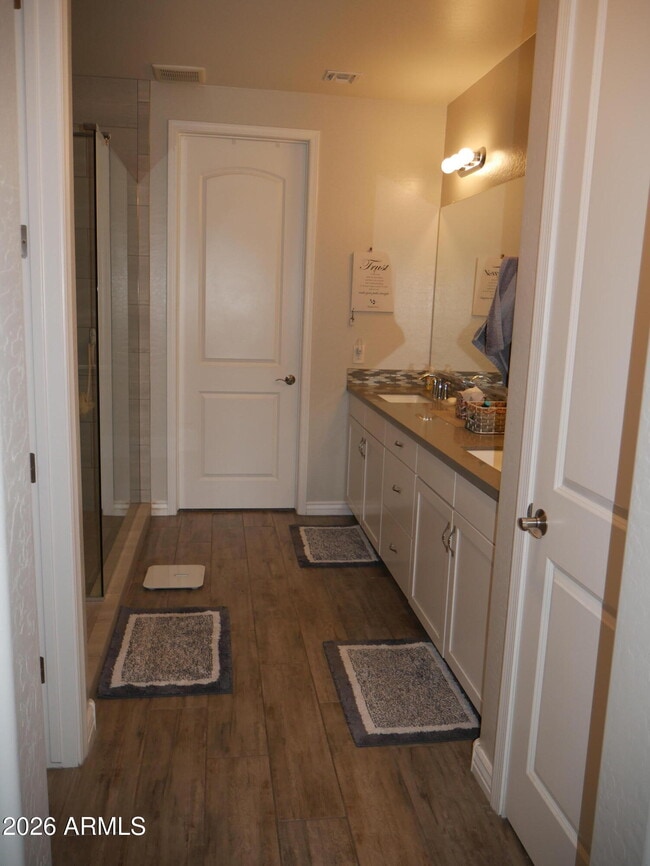 Building Photo - 5100 E Rancho Paloma Dr