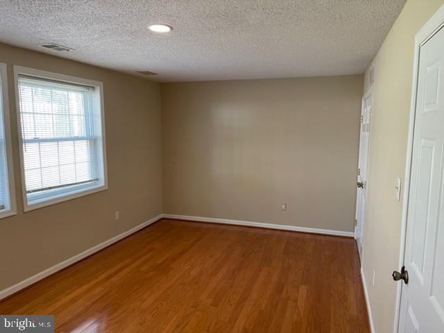 Building Photo - 234 E Juniper Ave