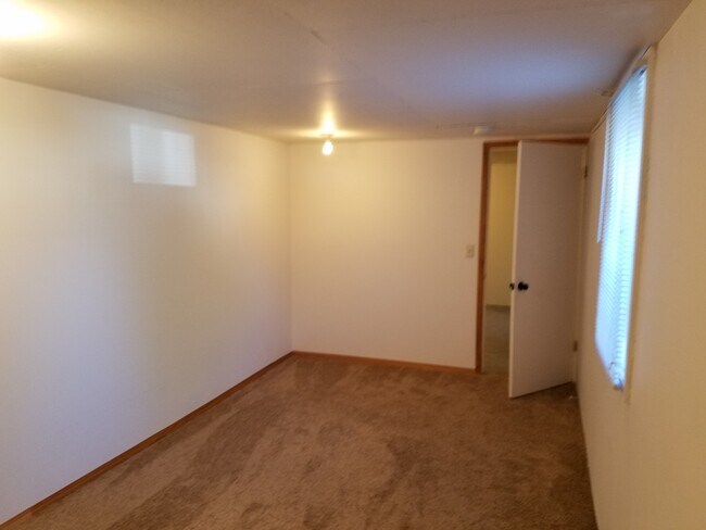 Building Photo - 2209 Franklin St