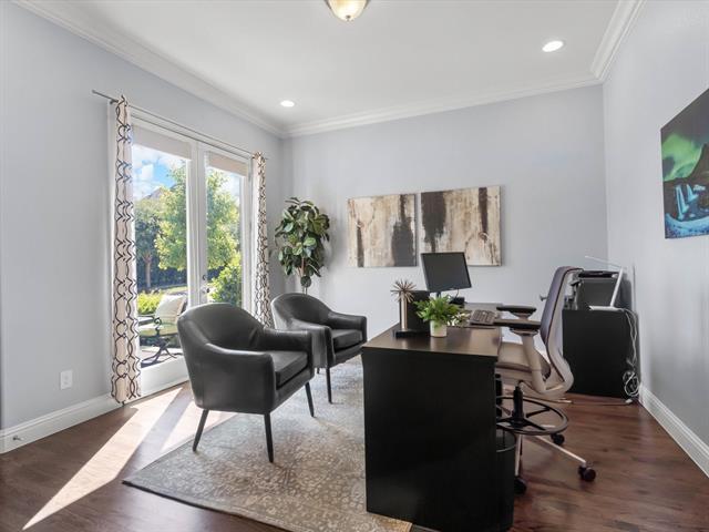 Building Photo - 408 Montpelier Dr