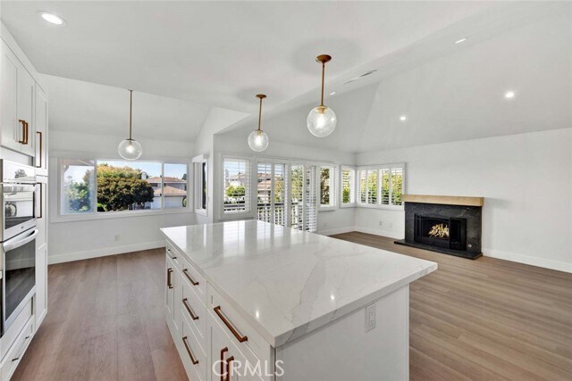 Building Photo - 804 Gardenia Way