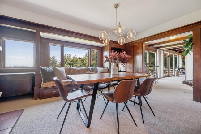 Building Photo - 45 Beverly Terrace