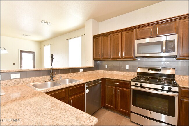 Building Photo - 4913 Adrian Campos St