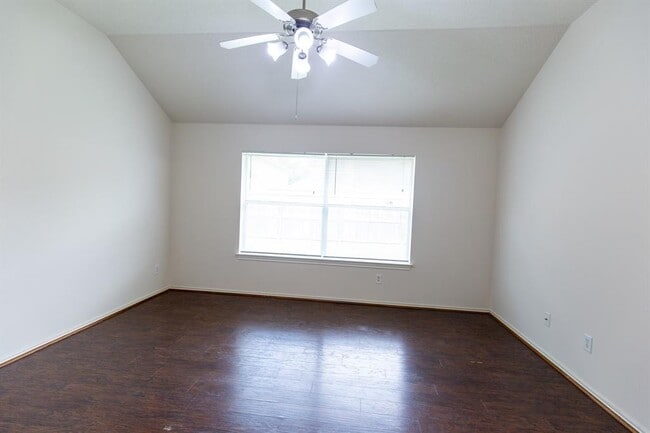 Building Photo - 6359 Bright Falls Ln