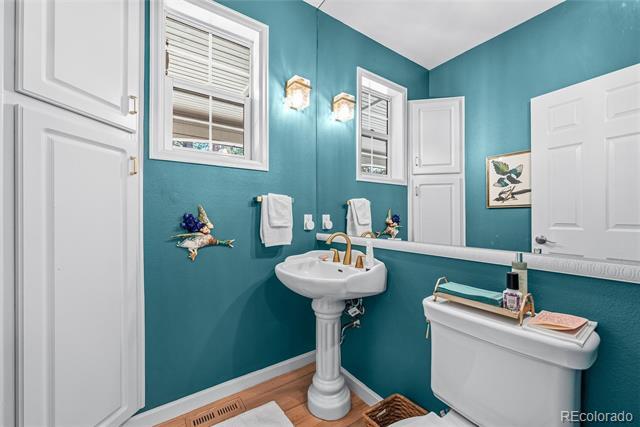 Building Photo - 450 Lariat Loop