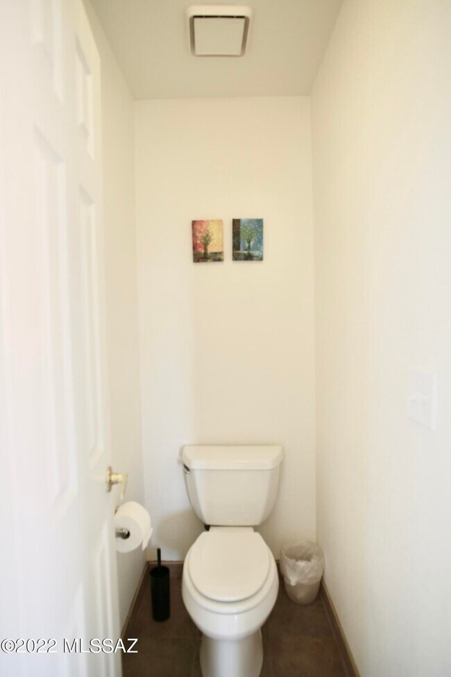 Building Photo - 5258 N Adobe Cir