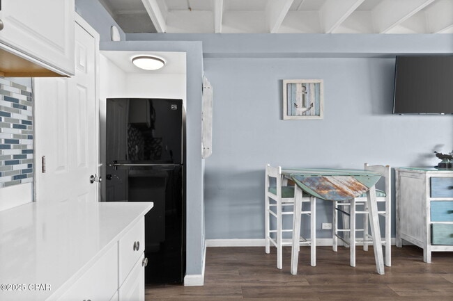 Building Photo - 14401 Front Beach Rd