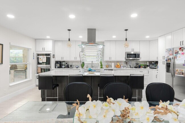 Building Photo - 20202 Back 9 Dr