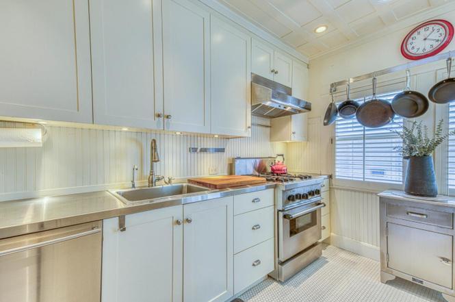Kitchen with Thermador range - 308 14th St