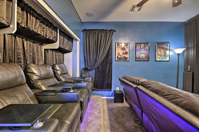 Building Photo - 3759 E Fruitvale Ave