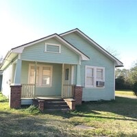 Building Photo - 109 Broad St