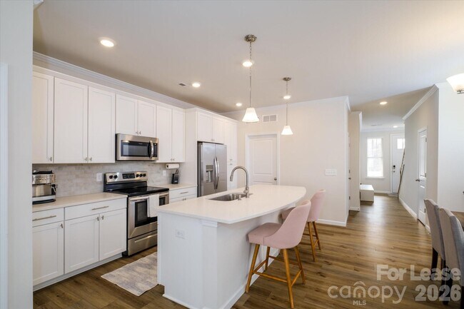 Building Photo - 6135 Snowy Egret Ave