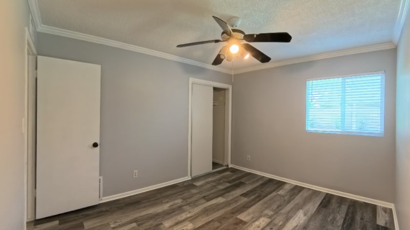 Building Photo - 1412 Hacienda St