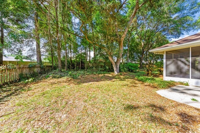 Building Photo - 406 Bally Way