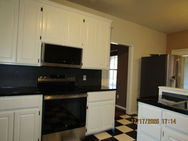 Building Photo - Pecan Valley Four Bedroom Home with a Pool!