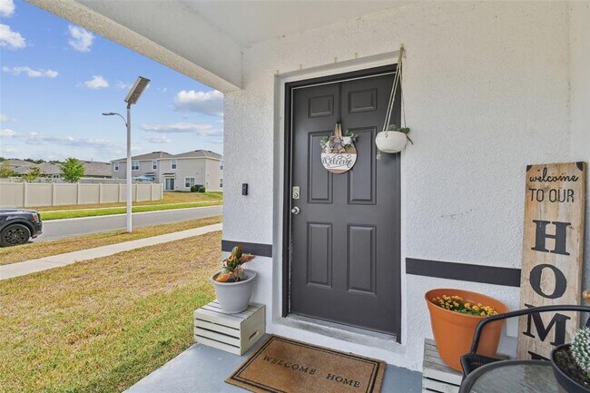 Building Photo - 7380 Sail Clover Ln