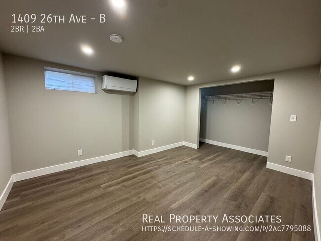 Building Photo - 1409 26th Ave