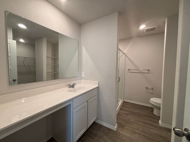 Building Photo - 2024 3-bed 2-bath home in Converse