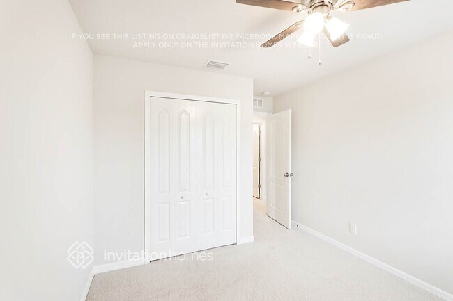 Building Photo - 12233 Blue Pacific Dr