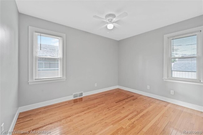 Building Photo - 1524 Cicotte Ave