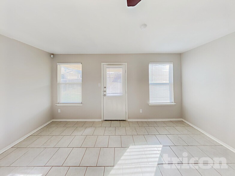 Building Photo - 7135 Aphrodite Mist