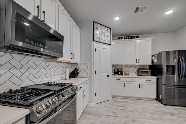 Building Photo - 15315 Bellfield Grv Dr