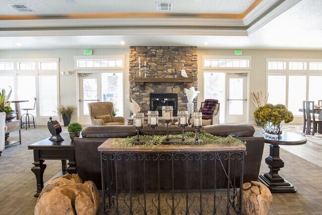 Building Photo - The Madison Courtyard