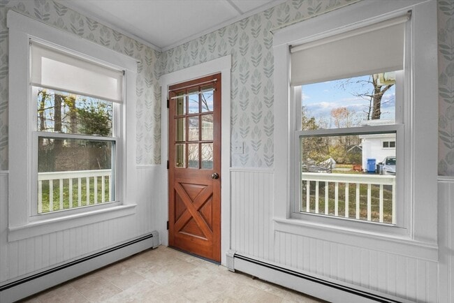 Building Photo - 10 Vendome St