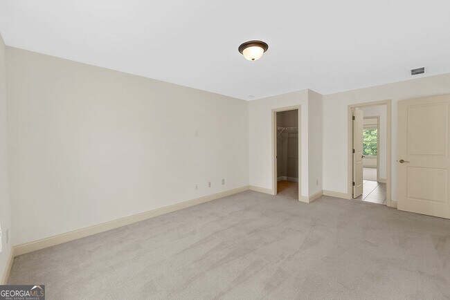 Building Photo - 3574 Willow Glen Trail