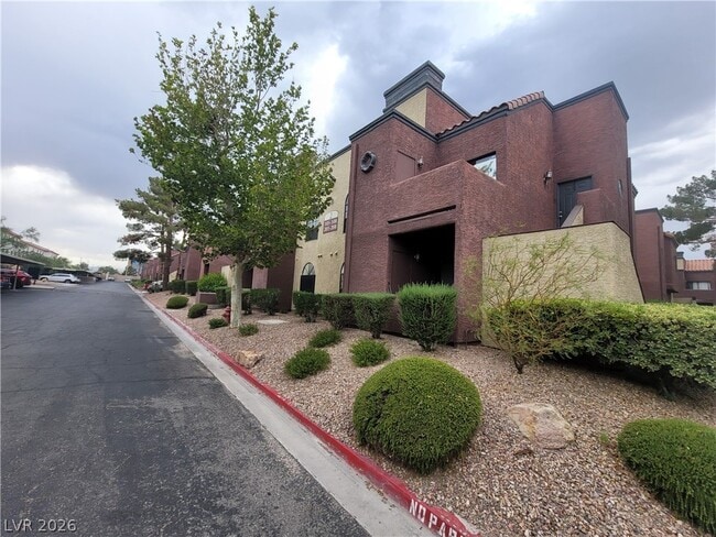 Building Photo - 4050 Pacific Harbors Dr