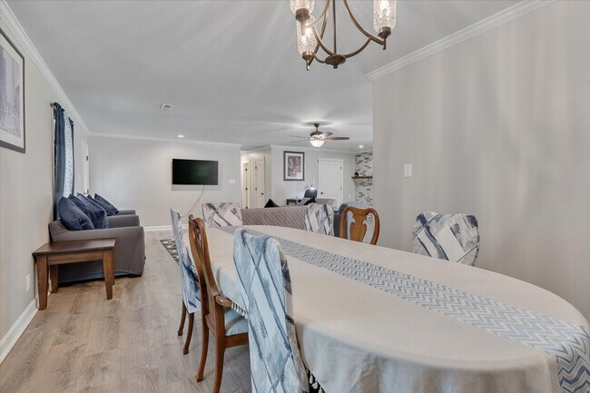 Building Photo - 1012 Glenco Rd