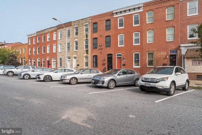 Building Photo - 2038 Gough St