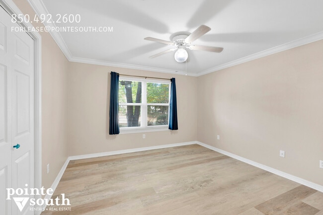 Building Photo - 2200 W 2nd St