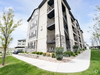 Building Photo - 1141 E 1320 S