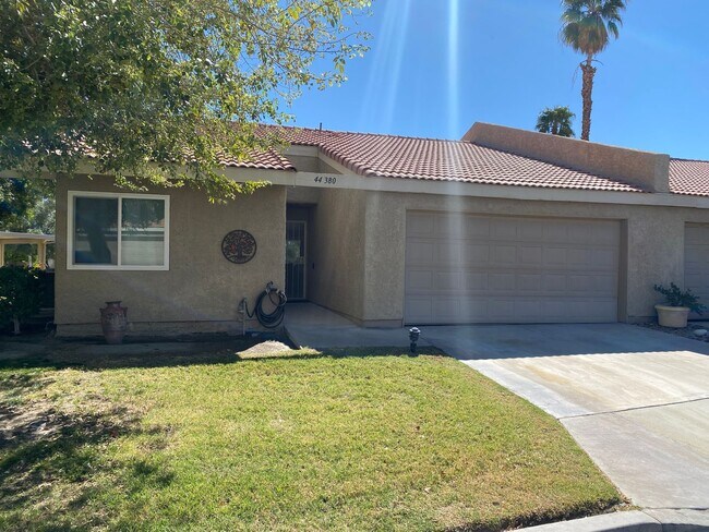 Building Photo - AVAILABLE NOW! BEAUTIFUL 2-Bedroom 2 -bathroom Condo in La Quinta Palms!