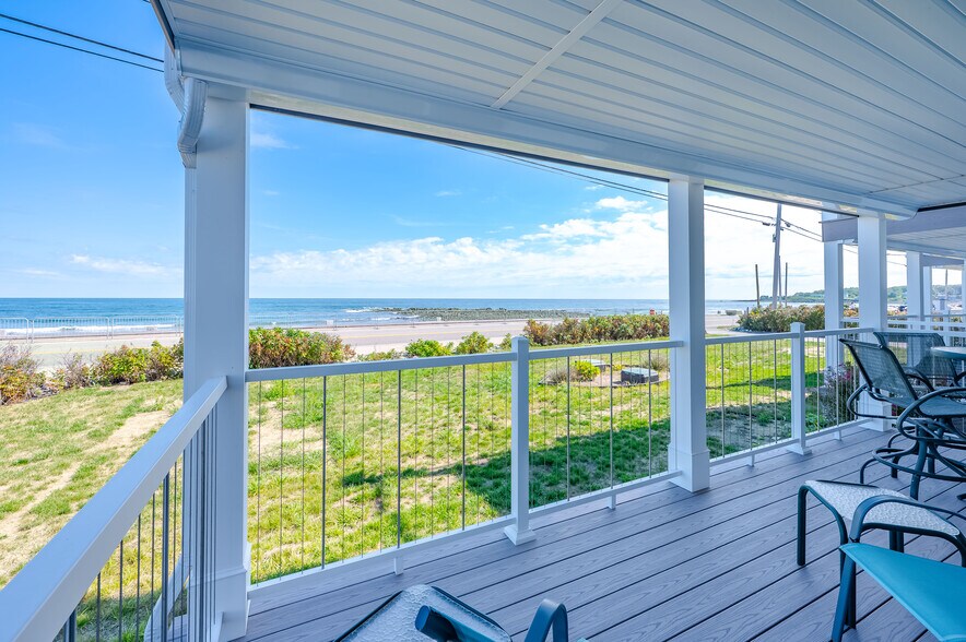 Building Photo - 790 York St