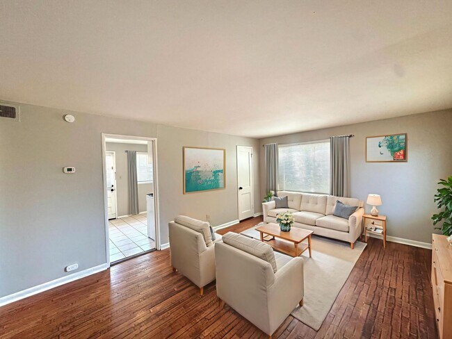 Building Photo - 464-464 Glen View Ct