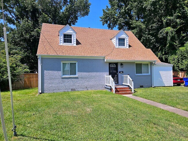 Building Photo - 7817 Sheryl Dr