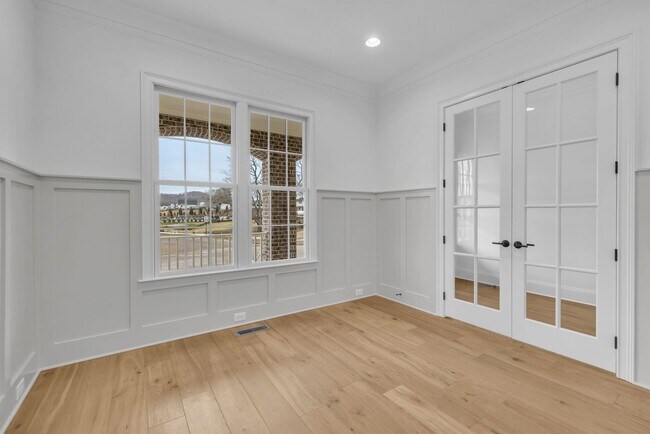 Building Photo - Luxury living in this brand new home - Franklin, TN