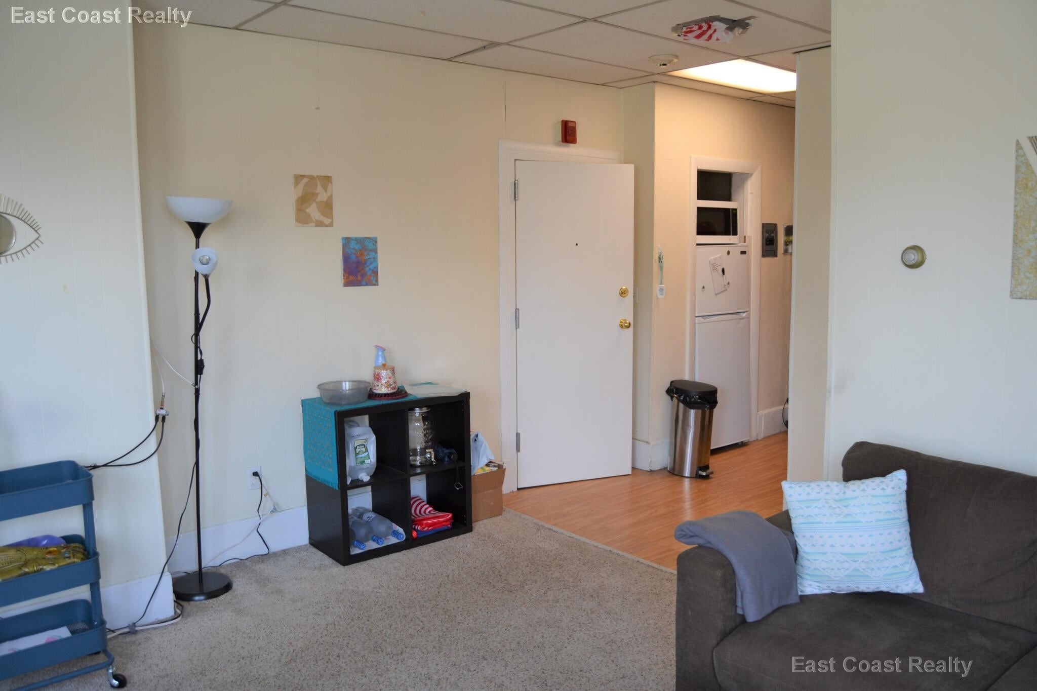 Building Photo - 879 Beacon St