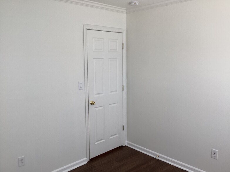 Building Photo - 1004 Christobal Ct