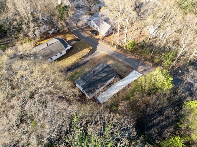 Building Photo - 125 Roosevelt St