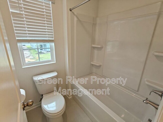 Building Photo - 5724 Lagoon Cruise Wy